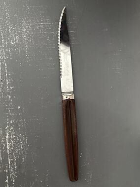 Vintage Regent Sheffield Serrated Tomato Pr Steak Knife Bakelite Handle England